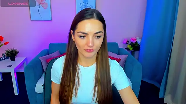 MyEllaLuvs online show from 09-25-25, 08:23