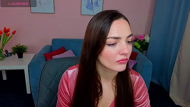 MyEllaLuvs online show from 10-06-25, 08:17