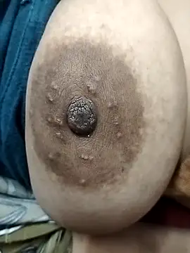 Hot Anu02 online show from 09-17-25, 07:15