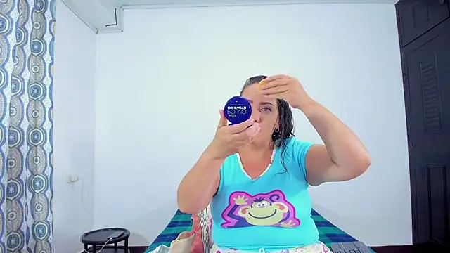 Snapshot of caamii_foxx chatting on 11-13-25, 03:55 caamii foxx online show from 11-13-25, 03:55