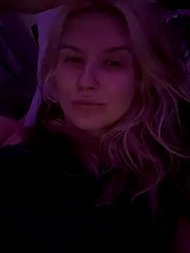 EileenKenner online show from 10-16-25, 08:54