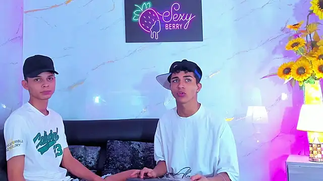 The boys at online show from 09-12-25, 04:23