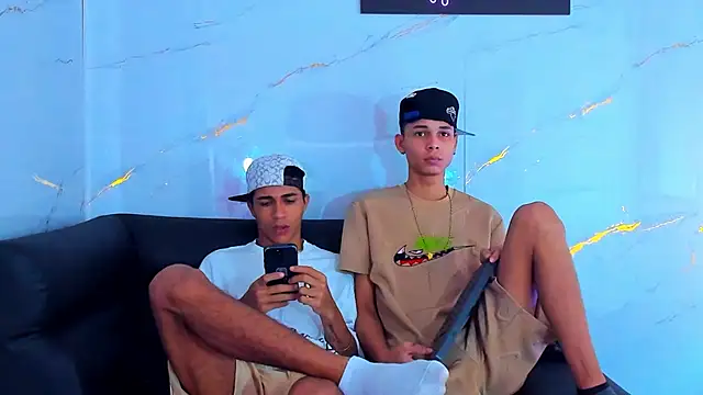 The boys at online show from 09-14-25, 04:44