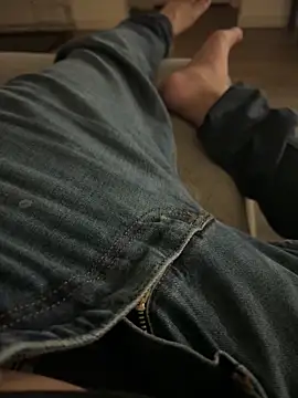 encinas15 online show from 02-12-26, 09:37