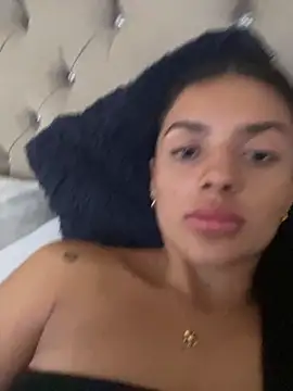 Snapshot of AnaaFaith_ chatting on 10-29-25, 05:04 AnaaFaith online show from 10-29-25, 05:04