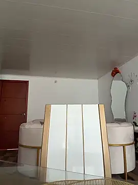 Snapshot of AnaaFaith_ chatting on 01-12-26, 08:14 AnaaFaith online show from 01-12-26, 08:14