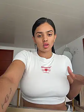 Snapshot of AnaaFaith_ chatting on 03-24-26, 07:08 AnaaFaith online show from 03-24-26, 07:08