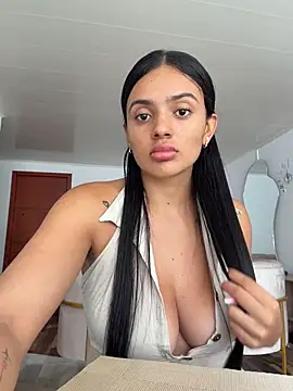 Snapshot of AnaaFaith_ chatting on 03-29-26, 05:13 AnaaFaith online show from 03-29-26, 05:13