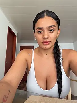 Snapshot of AnaaFaith_ chatting on 04-15-26, 07:58 AnaaFaith online show from 04-15-26, 07:58
