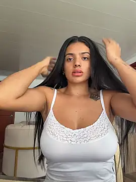 Snapshot of AnaaFaith_ chatting on 04-16-26, 04:08 AnaaFaith online show from 04-16-26, 04:08
