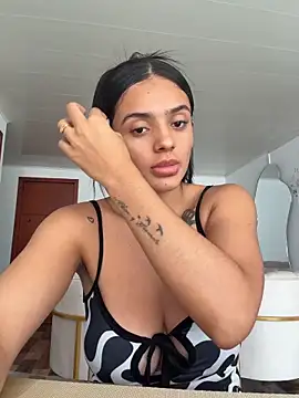 Snapshot of AnaaFaith_ chatting on 04-18-26, 05:39 AnaaFaith online show from 04-18-26, 05:39