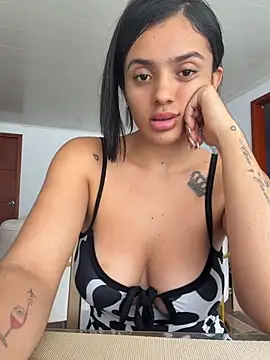 Snapshot of AnaaFaith_ chatting on 04-18-26, 07:07 AnaaFaith online show from 04-18-26, 07:07