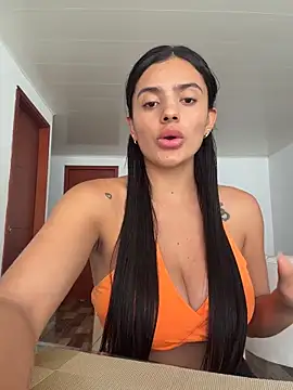 Snapshot of AnaaFaith_ chatting on 04-22-26, 07:04 AnaaFaith online show from 04-22-26, 07:04