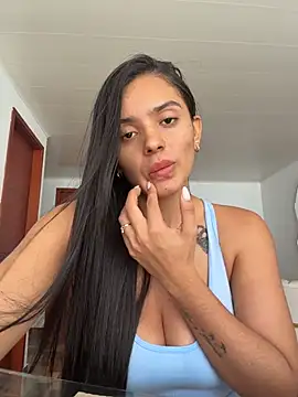 Snapshot of AnaaFaith_ chatting on 05-04-26, 06:48 AnaaFaith online show from 05-04-26, 06:48