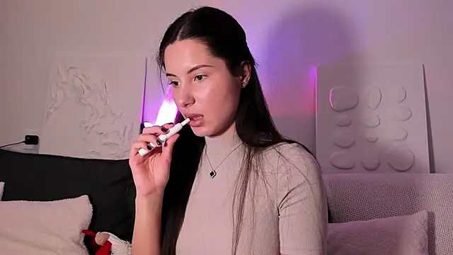 emma craftt online show from 11-03-25, 01:12