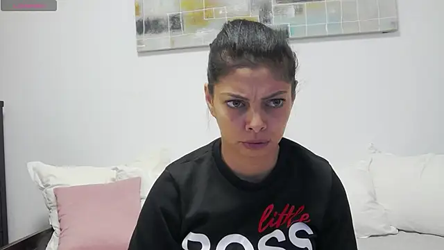 LadyLiia online show from 12-14-24, 04:45