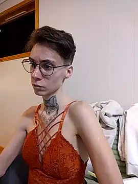 HoneySquirrel online show from 03-31-26, 08:31