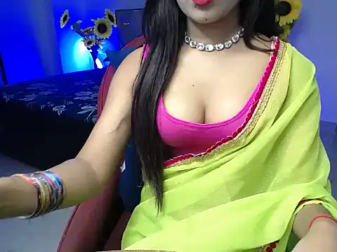Little queenn online show from 11-07-25, 06:08