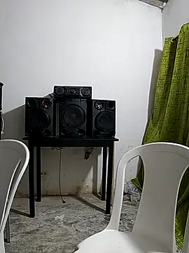 giannis090 online show from 09-27-25, 04:06