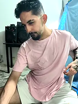 giannis090 online show from 10-02-25, 04:36