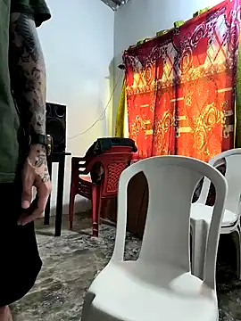 giannis090 online show from 11-30-25, 08:35