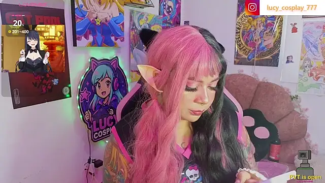 Snapshot of Lucycosplay777 chatting on 08-04-26, 05:15 Lucycosplay777 online show from 08-04-26, 05:15