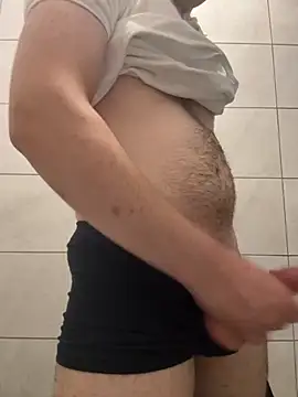 Emrnh online show from 09-21-25, 03:24