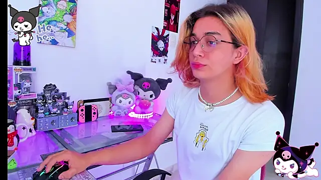 KeitaMoon online show from 10-30-25, 01:34