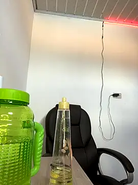 Nicky-222 online show from 09-26-25, 08:02