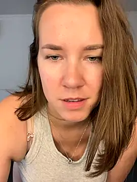 Candy Foxxxy  online show from 10-02-25, 10:33