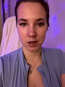 Candy Foxxxy  online show from 11-02-25, 01:24