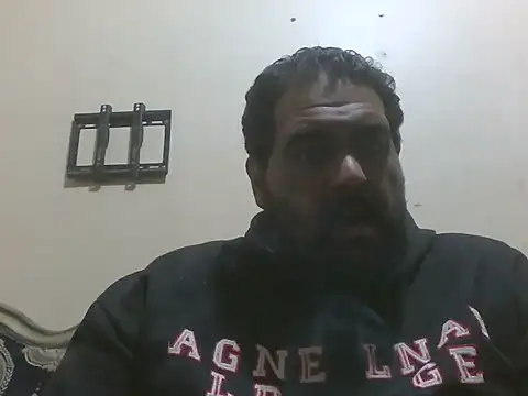 elpoop7305 online show from 01-14-26, 07:08