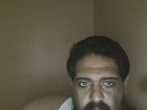 elpoop7305 online show from 05-27-26, 07:27