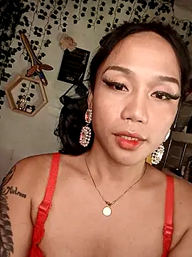Snapshot of YourNikkieXxx chatting on 09-17-25, 03:35 YourNikkieXxx online show from 09-17-25, 03:35