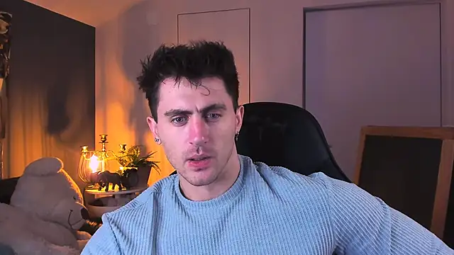 Oscar Miller  online show from 10-28-25, 08:55