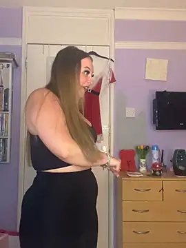 SexySashaxox online show from 12-16-25, 10:15