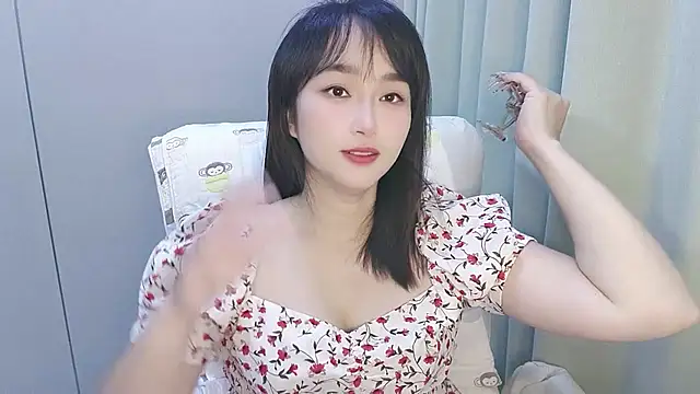 Honeysexy-1 online show from 09-23-25, 11:02