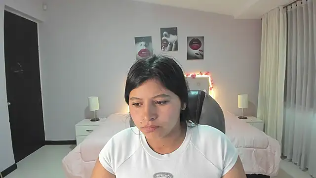Miss Cataleya   online show from 06-15-26, 11:34