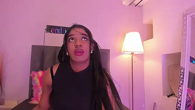 KendraChavez  online show from 02-11-26, 08:58