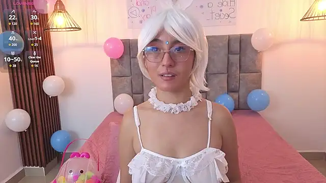 Snapshot of emily_vermont chatting on 04-05-26, 12:57 emily vermont online show from 04-05-26, 12:57