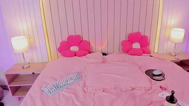 ameliiaa smith online show from 10-09-25, 12:30