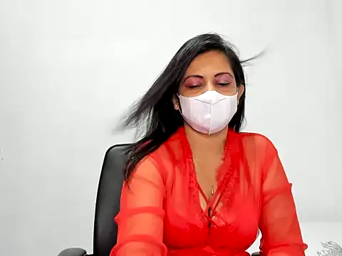 Crazy Cat1995 online show from 11-01-25, 04:31