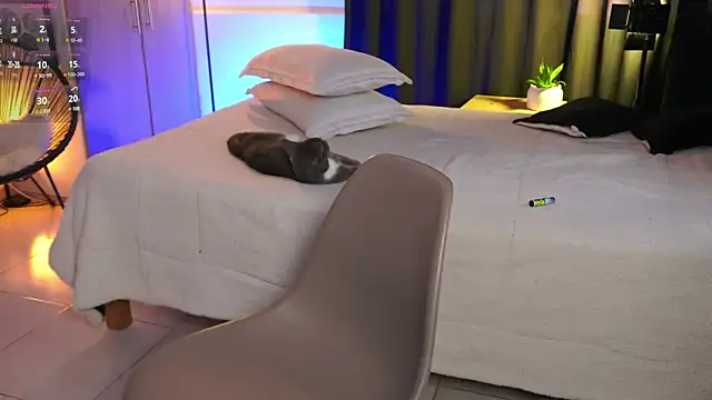 ErosWild  online show from 05-11-26, 10:07