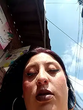 Snapshot of megan_fox5 chatting on 10-26-25, 03:18 megan fox5 online show from 10-26-25, 03:18