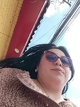 Snapshot of megan_fox5 chatting on 02-20-26, 06:19 megan fox5 online show from 02-20-26, 06:19