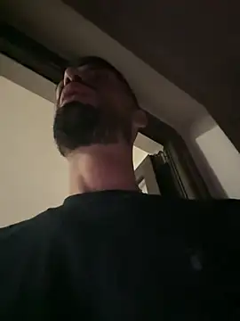 Gold7leonnnn online show from 04-15-26, 08:31