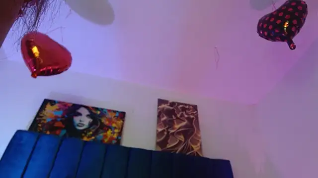 Annie switt online show from 05-11-26, 04:07
