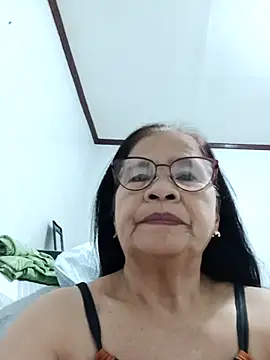 Snapshot of Sweet-Lita50 chatting on 03-07-26, 11:24 Sweet-Lita50 online show from 03-07-26, 11:24