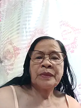 Snapshot of Sweet-Lita50 chatting on 03-10-26, 05:45 Sweet-Lita50 online show from 03-10-26, 05:45