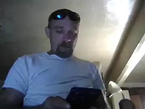 Eat it from the back online show from 09-27-25, 06:51